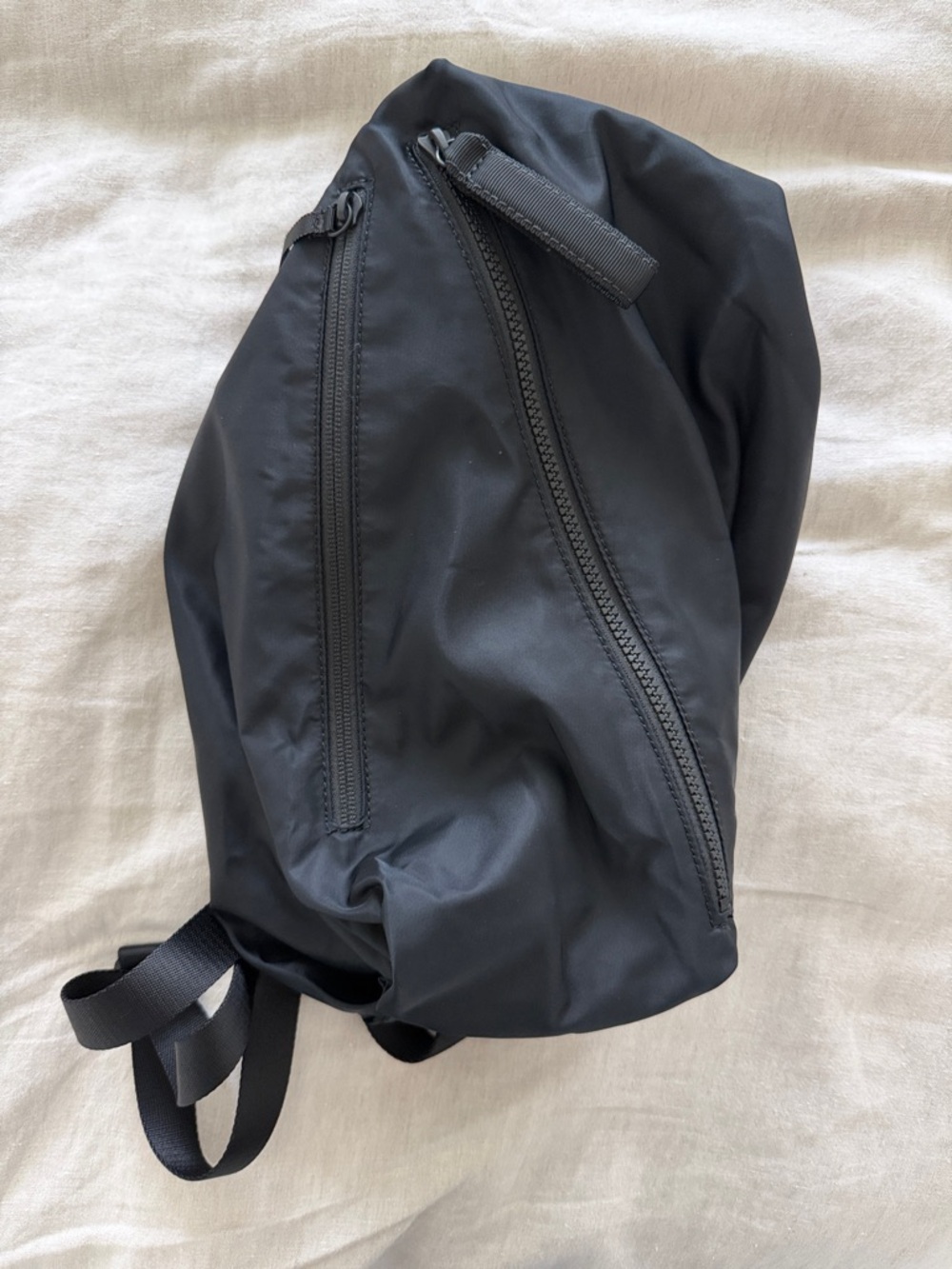 lululemon athletica Fast Track Bag